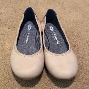 Ballet flats